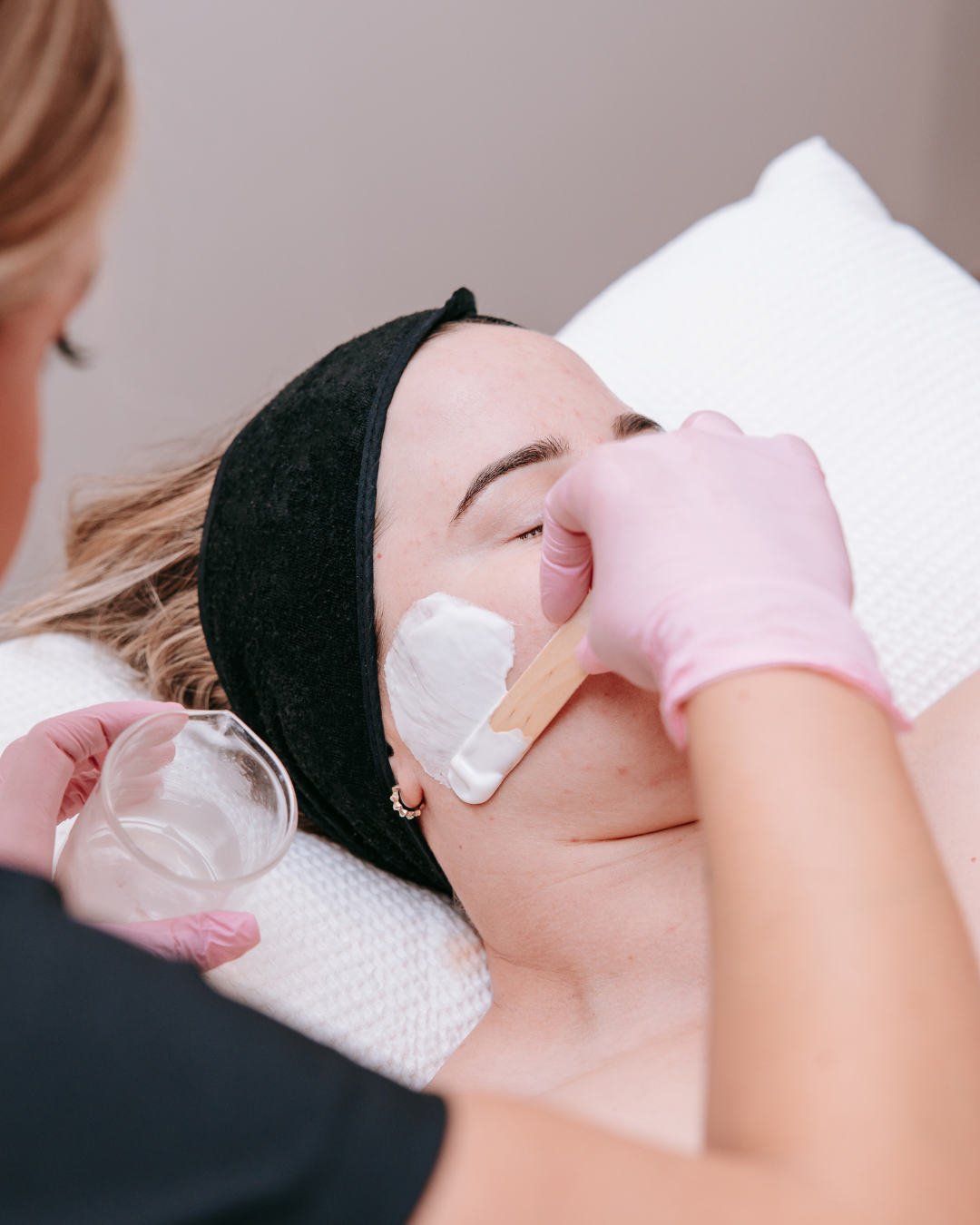 Load video: Professional skin treatments and facials at TGS Beauty & Skin, Hammond Park Perth